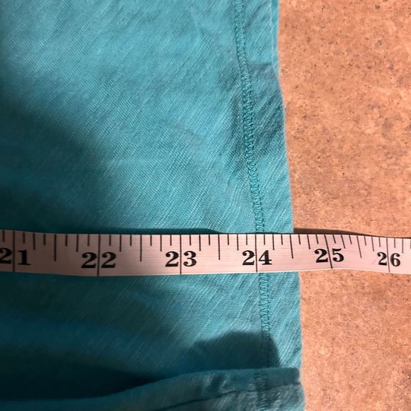 Patagonia shirt - aqua v-neck short sleeve cotton blend tee - Picture 8 of 8